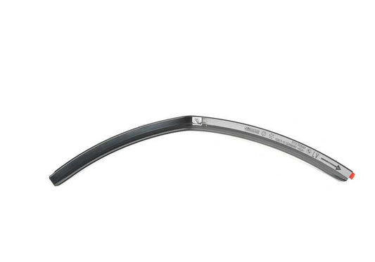 Estensione anteriore sinistra OEM 51137435061 per BMW G30, G31. BMW originale.