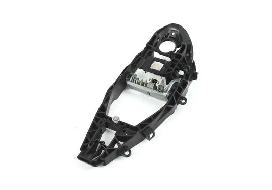 OUT OUT OUTPORT MANILLA SUPPLY 51219881773 FOR BMW G22, G23, G82, G83, F90, G30, G31, G38, G32, F91, F92, F93, G14, G15, G16, G01, G08, F97, G02, F98, G05, G18, G18, F95, F95, G06, G06 F96, G07. Original BMW.