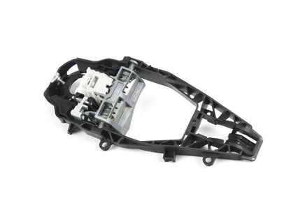 OUT OUT OUTPORT MANILLA SUPPLY 51219881773 FOR BMW G22, G23, G82, G83, F90, G30, G31, G38, G32, F91, F92, F93, G14, G15, G16, G01, G08, F97, G02, F98, G05, G18, G18, F95, F95, G06, G06 F96, G07. Original BMW.