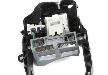 OUT OUT OUTPORT MANILLA SUPPLY 51219881773 FOR BMW G22, G23, G82, G83, F90, G30, G31, G38, G32, F91, F92, F93, G14, G15, G16, G01, G08, F97, G02, F98, G05, G18, G18, F95, F95, G06, G06 F96, G07. Original BMW.