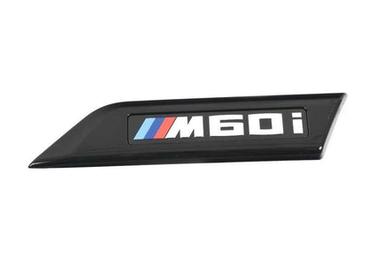 Emblema lateral derecho OEM 51145A35384 para BMW X6 G06 (M60i xDrive) 2023-2028. Original BMW.