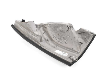 Panel lateral izquierdo para BMW F31, F31N (OEM 52207306181). Original BMW.