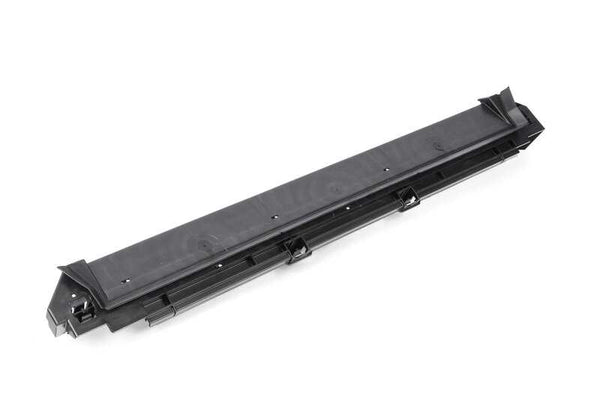 Cubierta inferior del motor OEM 17118689536 para BMW X3 {F97, F97N} y BMW X4 {F98, F98N}. Original BMW.