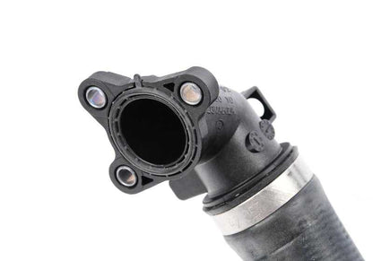 Pompe à eau du tuyau réfrigérant OEM 11538650984 pour BMW G42, G20, G21, G28, G22, G23, G26, G30, G31, G38, G32, G11, G12, G01, G08, G02, G05, G18, G06, G29. BMW d'origine.