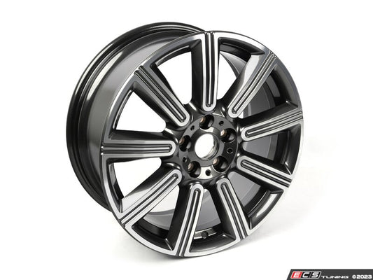Cerchio in lega leggera 8Jx18 ET57 Spectre Grey OEM 36116883351 per MINI Clubman F54, Clubman F54 LCI... e altro ancora. MINI originale.