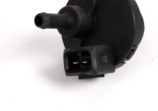 Válvula ventilación del depósito OEM 13901726705 para BMW E30, E36, E34, E32, Z1, Z3. Original BMW.