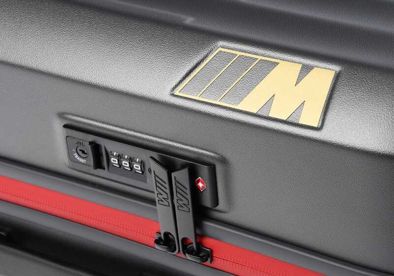 BMW Boardcase schwarz glänzend BMW Boardcase schwarz glänzend