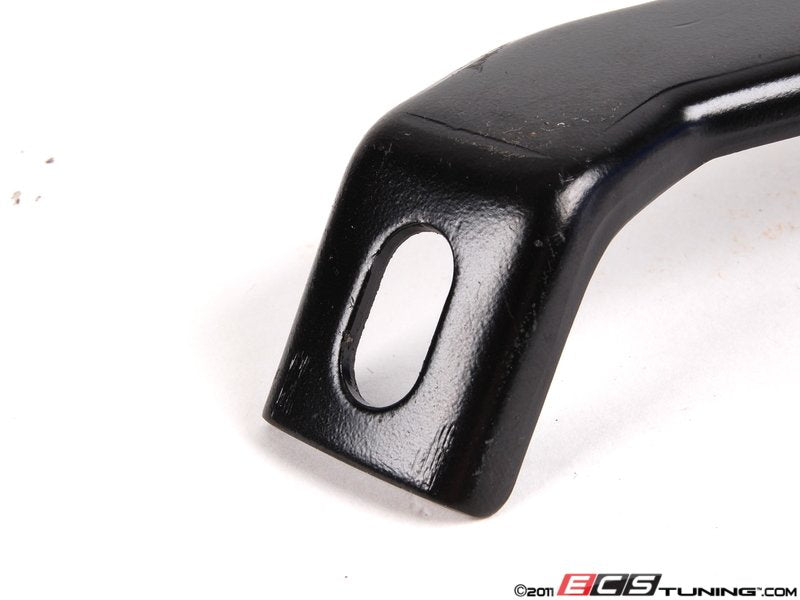 Soporte delantero del equipo de aspiración OEM 11611735265 para BMW Serie 3 E36 320i y Serie 5 E34. Original BMW.