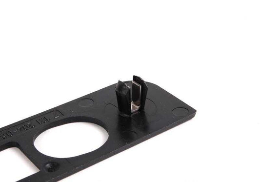 Cubierta derecha OEM 54377181204 para BMW E93 y E93N. Pieza original BMW. Ideal para reparar o reemplazar parte del mecanismo del techo duro retráctil.