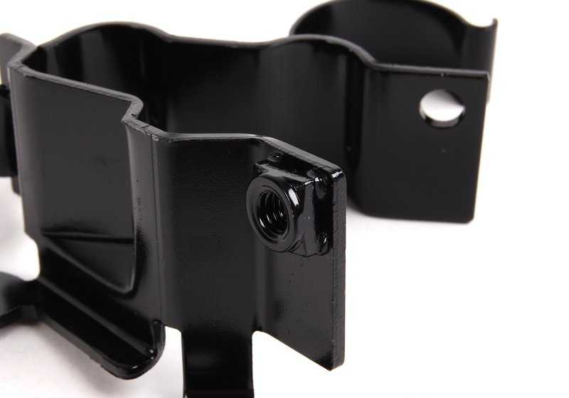 Soporte para tubería de enfriador de aceite del motor para BMW E60, E60N, E61, E61N Serie 6 E63, E63N, E64, E64N (OEM 17227540670). Original BMW.