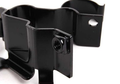 Soporte para tubería de enfriador de aceite del motor para BMW E60, E60N, E61, E61N Serie 6 E63, E63N, E64, E64N (OEM 17227540670). Original BMW.