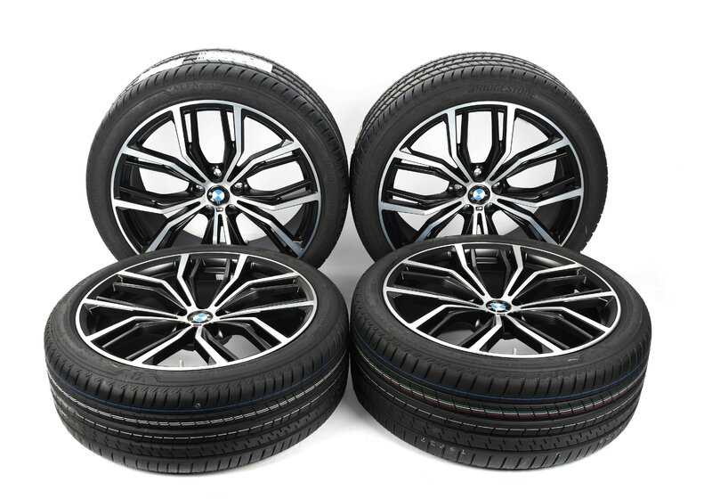 Juego de llantas completas M Performance Y-Spoke 701M OEM 36115A478D2 para BMW G01, G02. Original BMW.