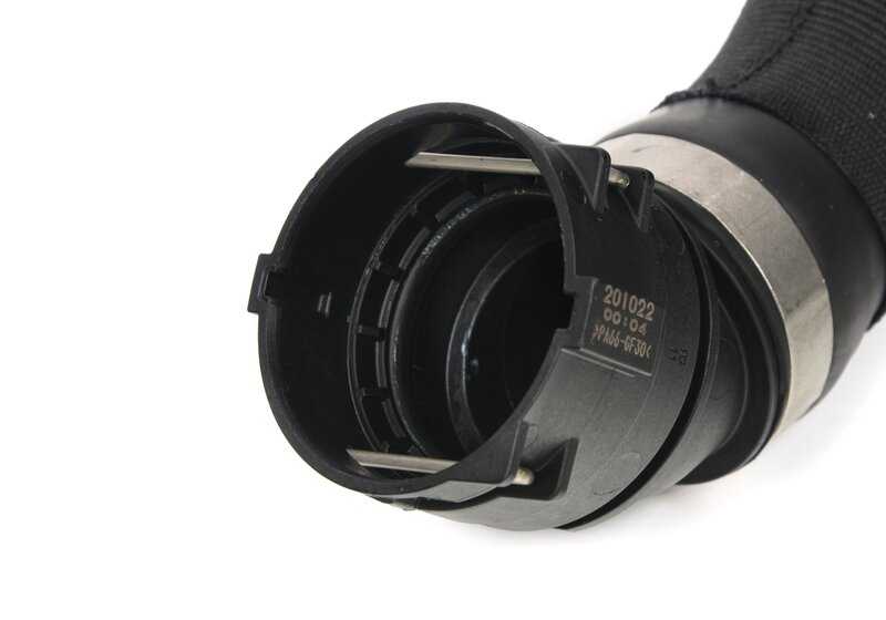 Mangueira de resfriador líquido de refrigerante - bomba de água BMW G05, G06, G07 (OEM 17127536486). BMW original