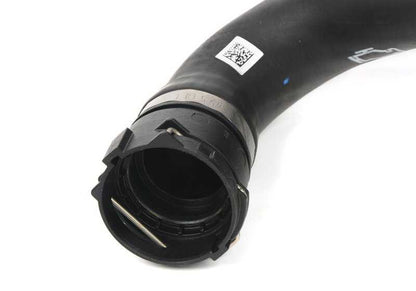 Mangueira de resfriador líquido de refrigerante - bomba de água BMW G05, G06, G07 (OEM 17127536486). BMW original