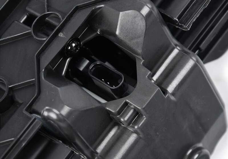 Portões inferiores para BMW X5 G05, G18 (OEM 51745A29C48). BMW original