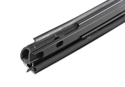 Moldura Shadowline lateral derecha OEM 51337482862 para BMW G42 y G87. Original BMW.