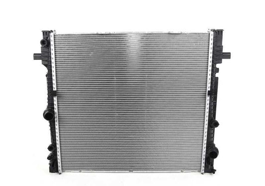 Radiador de refrigeración OEM 17118642745 para BMW X3 G01 y X4 G02. Original BMW.