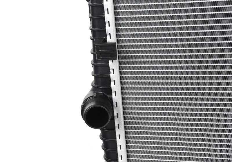Radiador de refrigeración OEM 17118642745 para BMW X3 G01 y X4 G02. Original BMW.