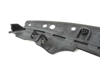 Cubierta frontal OEM 51768083363 para BMW G87. Original BMW.