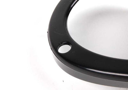 Marco embellecedor antiniebla izquierdo OEM 51117891421 para BMW E39. Original BMW.