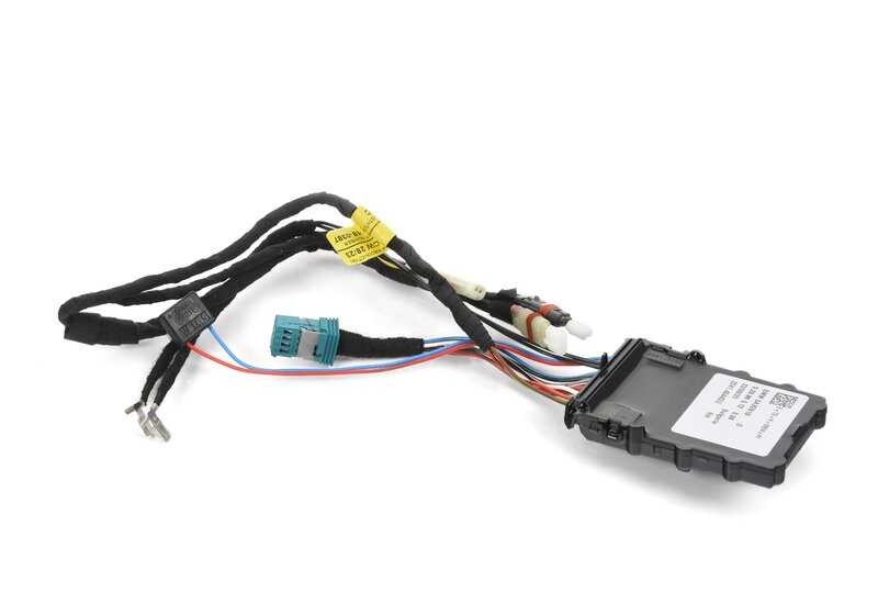 OEM Right Mirror Electronics 67135A3DB18 for BMW G42, G87, G20, G21, G28, G80, G81, G22, G23, G26, G82, G83. Original BMW.