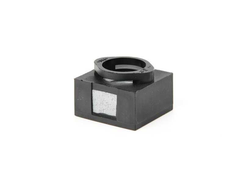 OEM Jaula Nut 31106874585 per BMW F34, G20, G21, G28, G22, G23. BMW originale