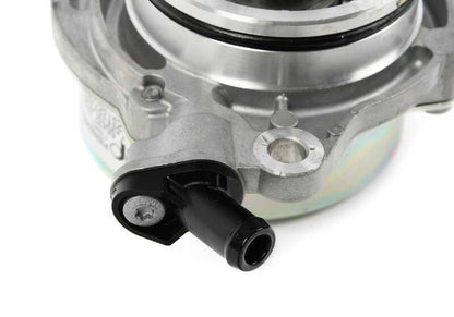 Bomba de vácuo OEM 11667791232 para BMW E87, E90, E91, E92, E93, E60, E61, E63, E64, E65, E66, E83, E70, E71. BMW original.