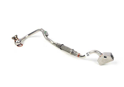 Tubería refrigerante OEM 11538841580 para BMW G30 (M550i xDrive, ALPINA B5) y G11 (750i). Compatible con motores N63B y N63R. Sistema de refrigeración del turbo. Original BMW.