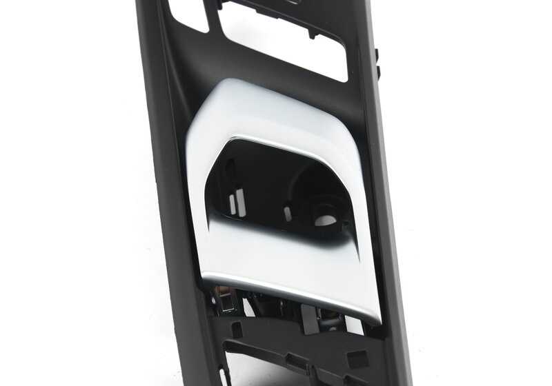 Manilla interior puerta izquierda OEM 51216997887 para BMW G06, F96, G07. Original BMW.