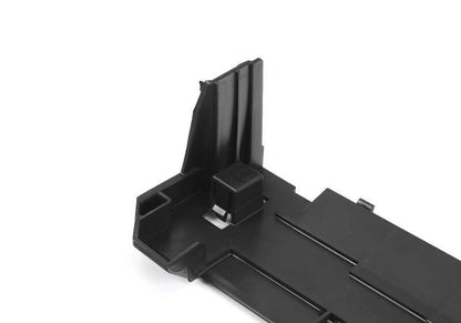Protección inferior del motor OEM 17118089725 para BMW F95 X5 M, F96 X6 M, G09 XM. Pieza original BMW.