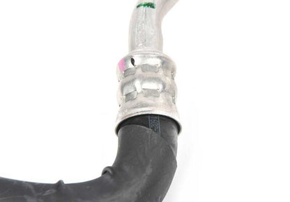 Tubo de aceite del cambio automático OEM 17229504800 para BMW F90 M5, F91 M8, F92 M8, F93 M8. Compatible con modelos con motor S63M y cambio automático. Original BMW.