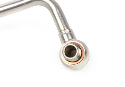Tubería refrigerante OEM 11538841580 para BMW G30 (M550i xDrive, ALPINA B5) y G11 (750i). Compatible con motores N63B y N63R. Sistema de refrigeración del turbo. Original BMW.