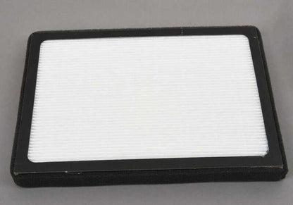 Embellecedor de entrada derecha OEM 51417363866 para BMW E82. Recambio original BMW.