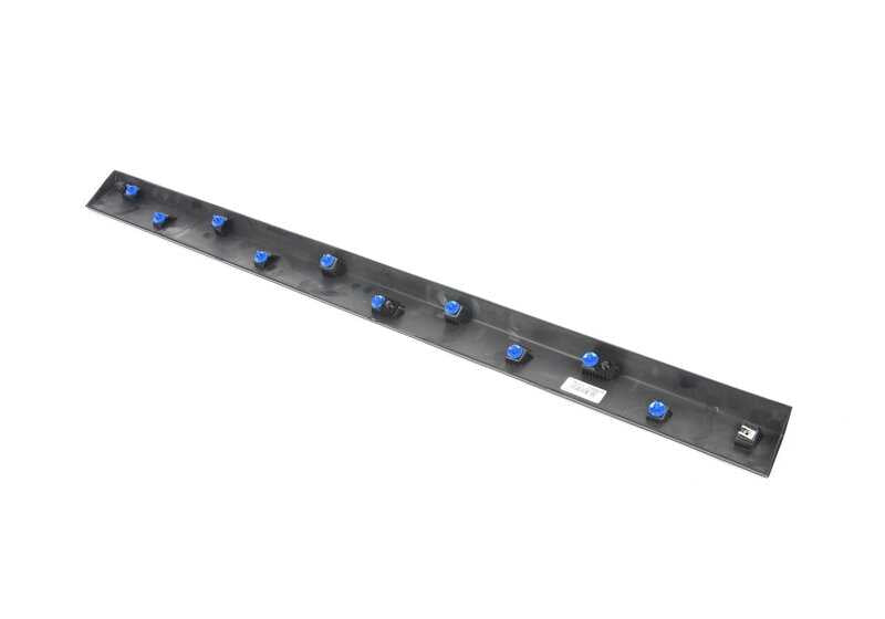Lateral molding right front door OEM 51137388226 for BMW X3 G01 (models: XDRive20d, SDRive18D). Original BMW.