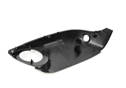Carcasa inferior derecha del retrovisor OEM 51167498216 para BMW G20, G21, G22, G23, G26, G26E, G42. Compatible con varios modelos de Serie 2, 3 y 4. Recambio original BMW.