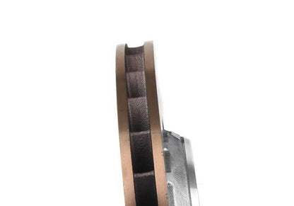 Disco de freno ventilado perforado izquierdo OEM 34107889661 para BMW G87 M2, G80 M3, G81 M3 Touring, G82 M4 Coupé... y más. Original BMW.