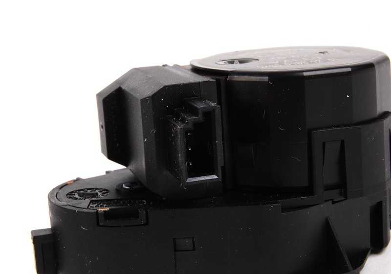 Actuador de compuerta de descongelación OEM 64116935442 para BMW E39, E53. Original BMW.