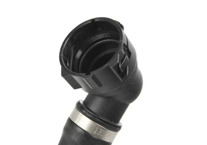 Tubo conexión bomba de agua OEM 17127640826 para BMW I12, I12N, I15. Recambio original BMW.