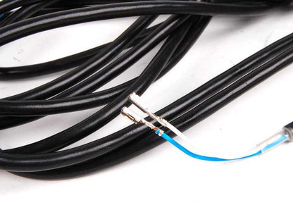 FBAS -Kabel (Länge 4910 mm) OEM 61119139006 für BMW X5 E70 (3,0D -Modelle, 3,0SD, 3.0SI, 4,8i, M), hergestellt zwischen 2006 und 2013. Originaler Ersatz -BMW.