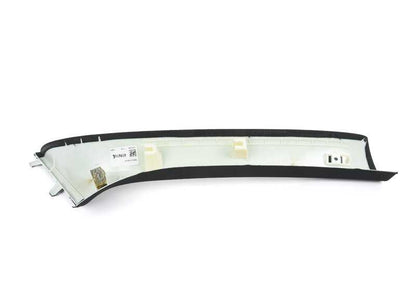 Moldura Pilar A Izquierda OEM 51438065159 para BMW F48. Original BMW.