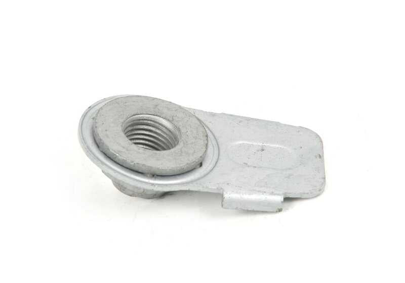 Tuerca de fijación OEM 07146885653 para BMW I20, X5 (F95, F95N, G05, G05N, G18, G18N), X6 (F96, F96N, G06, G06N), X7 (G07, G07N), XM (G09). Original BMW.