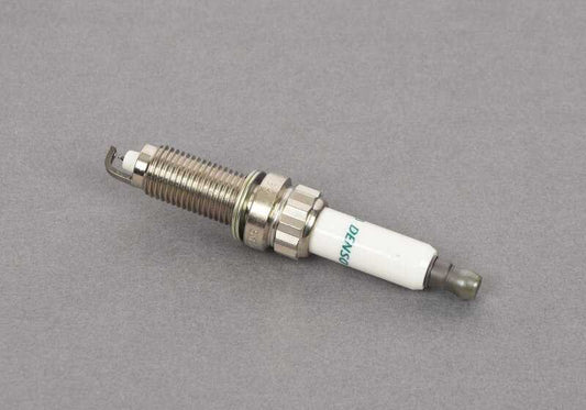 Bujía High Power OEM 12120050948 para BMW G12 (M760Li xDrive), G05 (X5 xDrive50i), G07 (X7 xDrive50i). Compatible con motores N63M y N74L. Original BMW.