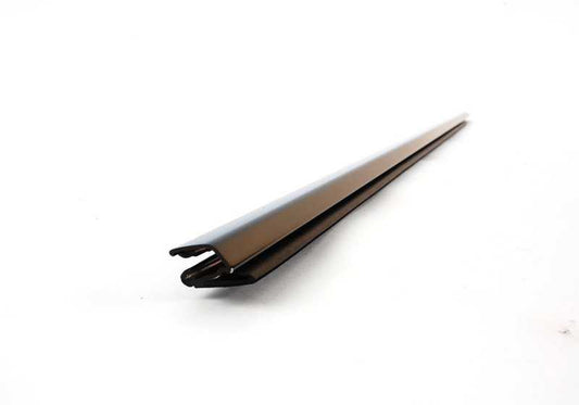 OM Exterior embelezamento 51217207256 Para porta frontal direita em preto brilhante para BMW E60, E61. BMW original.