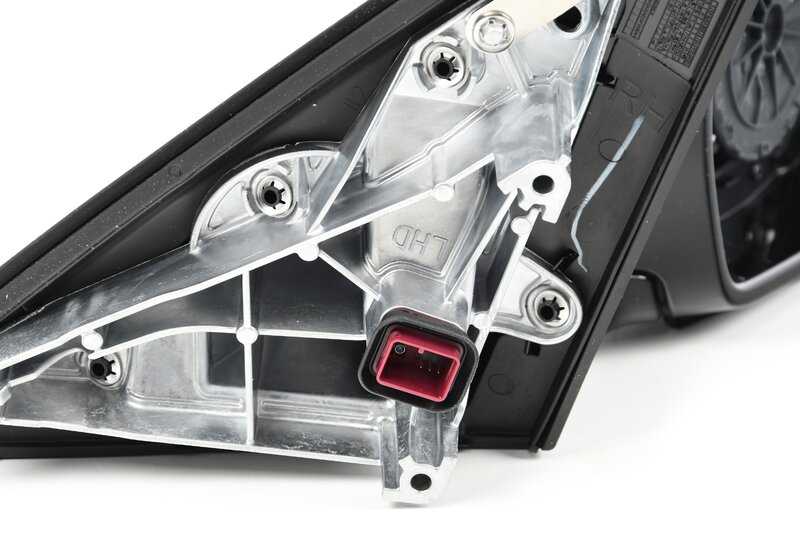 Retrovisor derecho con cámara Top View y memoria Shadow-Line OEM 51165A30B92 para BMW X5 G05 y X7 G07. Compatible con versiones xDrive30d, 40d, 40i, 50e. Original BMW.