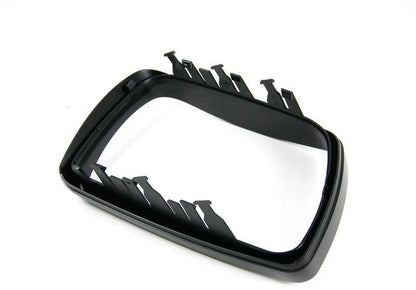 OEM 51168254903 Anello di ritenzione sinistro per BMW X5 E53. BMW originale.