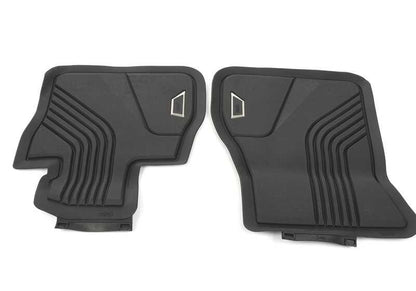 Alfombrillas todo clima delanteras OEM 51472469121 para BMW Serie 1 F40, Serie 2 F44 Gran Coupé. Original BMW.