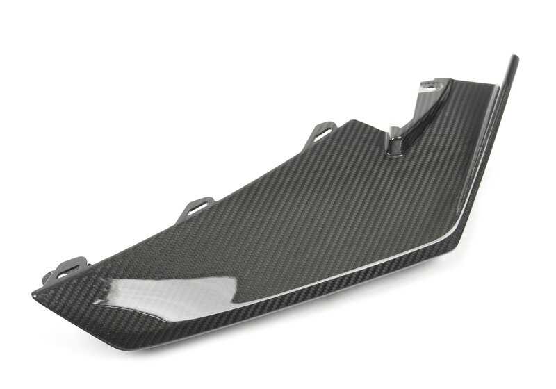 Splitter delantero izquierdo OEM 51117907353 para BMW M3 CS (G80) y M4 CS (G82). Compatible con modelos fabricados entre 2023 y 2024. Pieza original BMW.