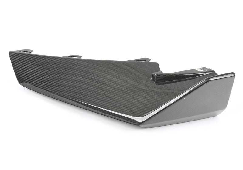 Splitter delantero izquierdo OEM 51117907353 para BMW M3 CS (G80) y M4 CS (G82). Compatible con modelos fabricados entre 2023 y 2024. Pieza original BMW.