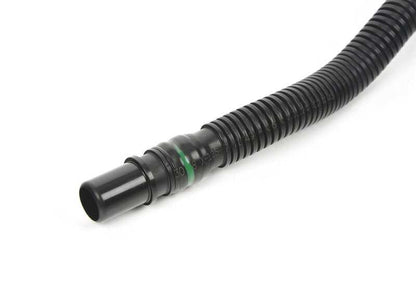 Tubo de ventilação OEM 16137471749 para BMW X7 G07 {XDRIVE40I, XDRIVE50I, XDRIVERM50I, XDRIVERM60I}. Compatível com todos os motores indicados. BMW original.