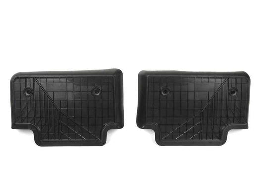 Alfombrillas traseras 3D impermeables OEM 51475A87FF4 para BMW G60 (520d, 520i, 523d, 530e, 530i). Protección interior antideslizante y a medida. Original BMW.